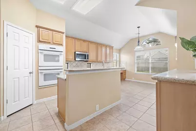 2915 Sandleigh Drive, Spring, TX 77388 - Photo 12