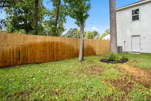 8308/8310 Prairie View Dr, Houston, TX 77088 - Photo 12