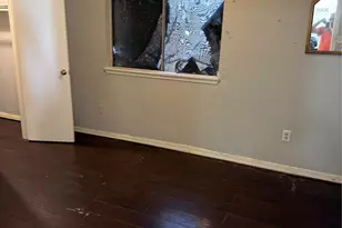 619 Burke Rd, Pasadena, TX 77506 - Photo 4