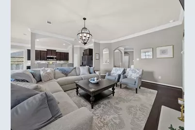 79 W Wading Pond Circle, The Woodlands, TX 77375 - Photo 8