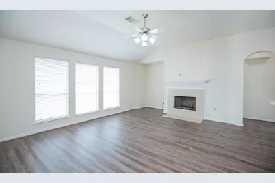 835 Aqua Vista, Rosenberg, TX 77469 - Photo 6