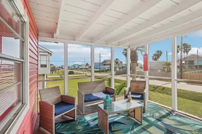 16535 Mansvelt Road, Jamaica Beach, TX 77554 - Photo 14