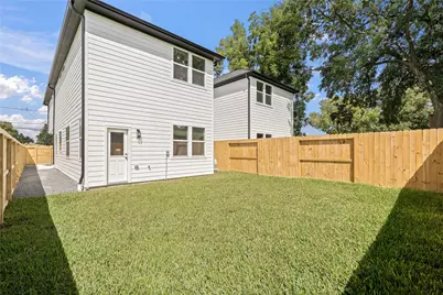 1031-1033 S Victory Drive, Houston, TX 77088 - Photo 16