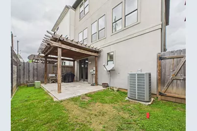 11025 Sherwood Grove, Houston, TX 77043 - Photo 38