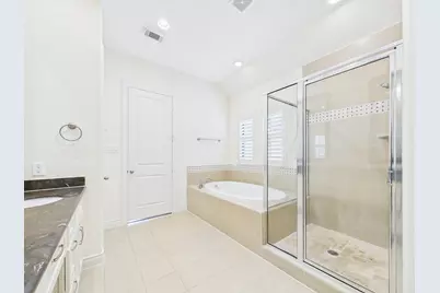 11025 Sherwood Grove, Houston, TX 77043 - Photo 34