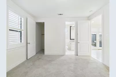11025 Sherwood Grove, Houston, TX 77043 - Photo 8