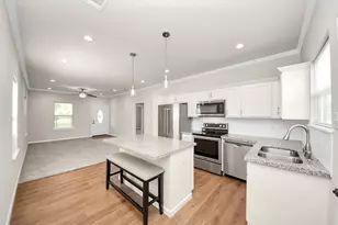 3703 Lila St, Houston, TX 77026 - Photo 2