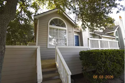 111 Dunbar Estates Drive #804, Friendswood, TX 77546 - Photo 2