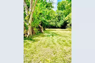 3415 Hewrick Street, Houston, TX 77020 - Photo 4