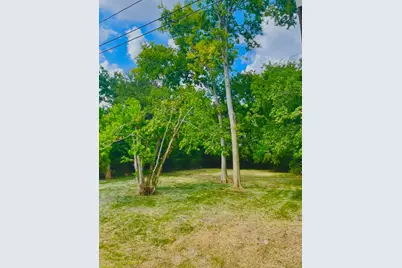 3415 Hewrick Street, Houston, TX 77020 - Photo 2