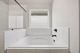 13439 Sun Cay Dr, Houston, TX 77047 - Photo 10