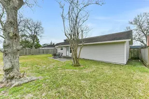 15907 Diana Ln, Houston, MS 77062 - Photo 34
