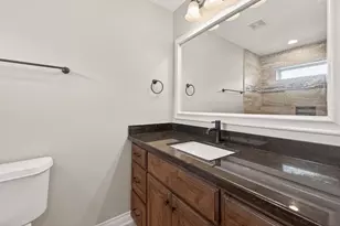 912 Roberts St, East Bernard, TX 77435 - Photo 26