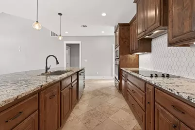 912 Roberts Street, East Bernard, TX 77435 - Photo 12