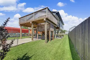 206 19th St, Dickinson, TX 77539 - Photo 46