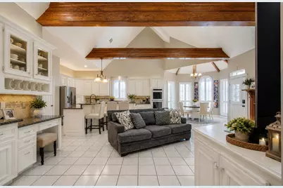 14142 Champion Village Drive, Houston, TX 77069 - Photo 10