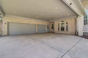 14142 Champion Village Dr, Houston, TX 77069 - Photo 36