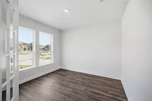 1015 Fairway Dr, La Porte, TX 77571 - Photo 4