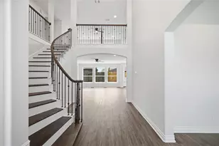 1015 Fairway Dr, La Porte, TX 77571 - Photo 2