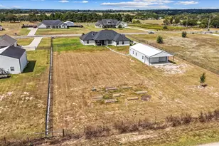 153 Randi Rd, Bellville, TX 77418 - Photo 42