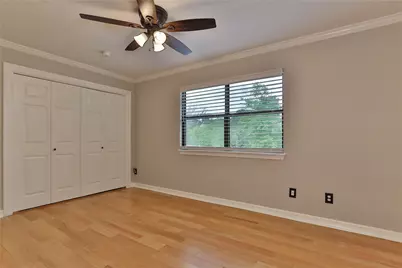 110 Rosewood Street, Lake Jackson, TX 77566 - Photo 34