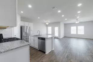 4438 Andorno Dr, Katy, TX 77449 - Photo 4