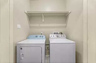 4536 Mallow St, Houston, TX 77051 - Photo 8
