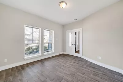 8402 Venice Shore Drive, Cypress, TX 77433 - Photo 6