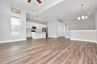 713 Strawberry Pines Court, Houston, TX 77009 - Photo 10