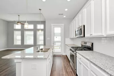 713 Strawberry Pines Court, Houston, TX 77009 - Photo 24