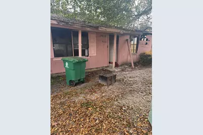 9605 Chesterfield Drive, Houston, TX 77051 - Photo 4