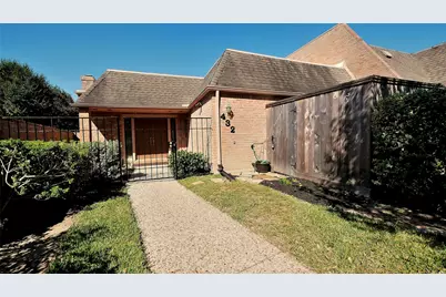 432 E Fair Harbor Lane, Houston, TX 77079 - Photo 1