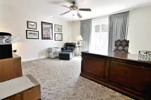 432 E Fair Harbor Ln, Houston, TX 77079 - Photo 30