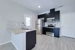 16684 E Ivanhoe, Montgomery, TX 77316 - Photo 6