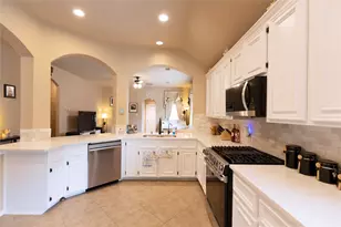 18915 Roseworth Ct, Tomball, TX 77377 - Photo 14