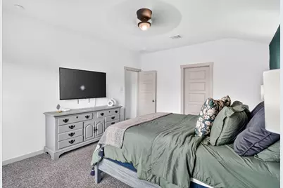 7907 Sleek Flock Lane, Rosharon, TX 77583 - Photo 16