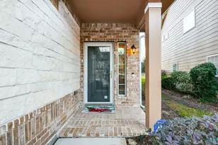 12930 Iris Garden Ln, Houston, TX 77044 - Photo 2