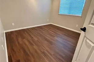 12930 Iris Garden Ln, Houston, TX 77044 - Photo 32