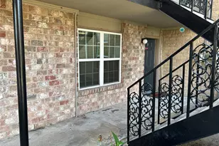 5550 N Braeswood Blvd, Houston, TX 77096 - Photo 2