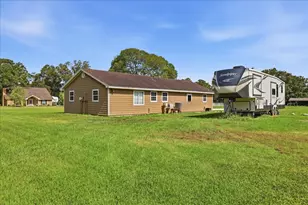 14183 Craigen Rd, Beaumont, TX 77705 - Photo 28