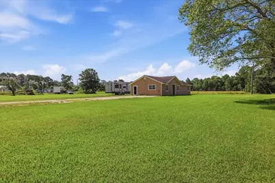 14183 Craigen Road, Beaumont, TX 77705 - Photo 4