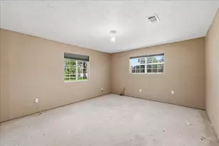 14183 Craigen Rd, Beaumont, TX 77705 - Photo 8