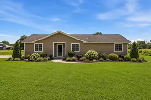 14183 Craigen Rd, Beaumont, TX 77705 - Photo 1