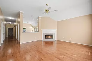 3022 Valley Ct, Manvel, TX 77578 - Photo 4