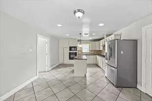 1209 Dogwood Dr, Pasadena, TX 77506 - Photo 14