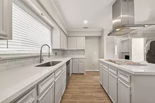 5451 Oakhaven Ln, Houston, TX 77091 - Photo 6