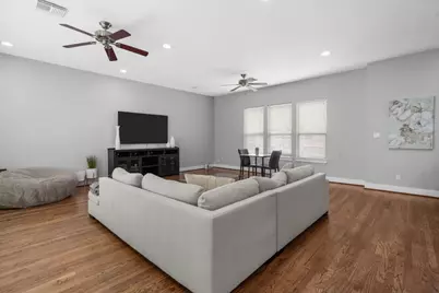 926 Lester Street, Houston, TX 77007 - Photo 8