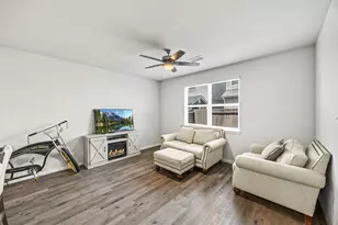 3919 Faletti Dr, Katy, TX 77493 - Photo 6