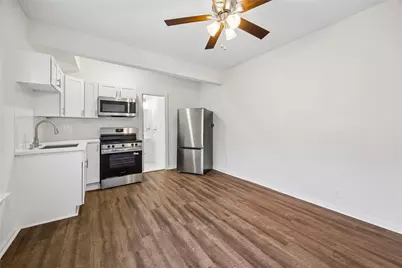 217 Hyde Park Boulevard #E, Houston, TX 77006 - Photo 4