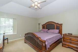808 Manor Dr, Angleton, TX 77515 - Photo 20